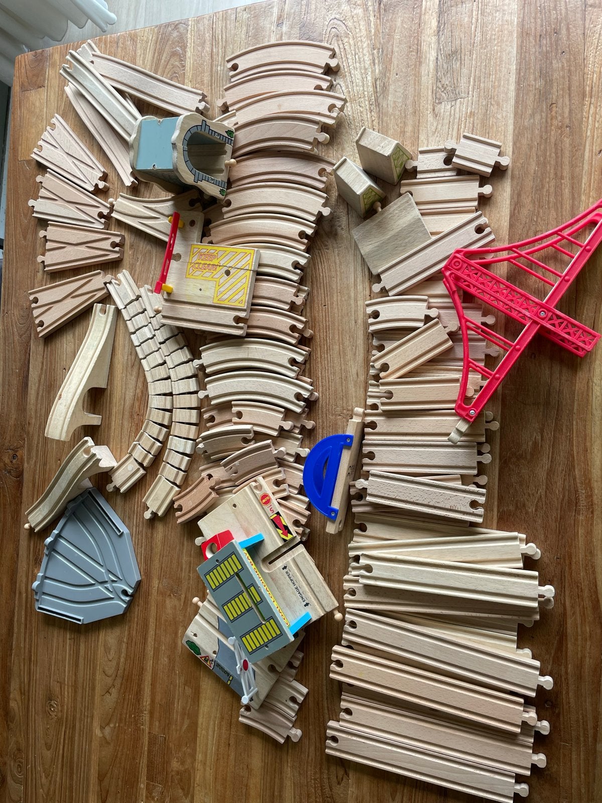 Grote houten treinset met spoor, tunnel, brug etc., Ophalen, Gebruikt
