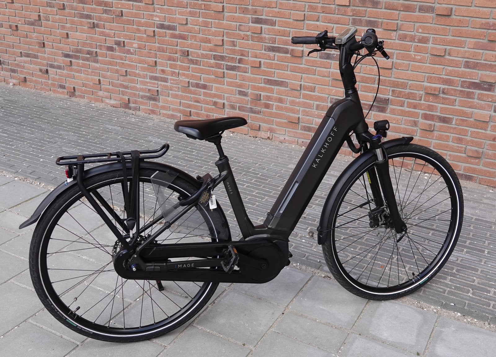 Zo goed als nieuwe Kalkhoff E-bike uit 2021 kleur zwart, Fietsen en Brommers, Elektrische fietsen, Zo goed als nieuw, 47 tot 51 cm