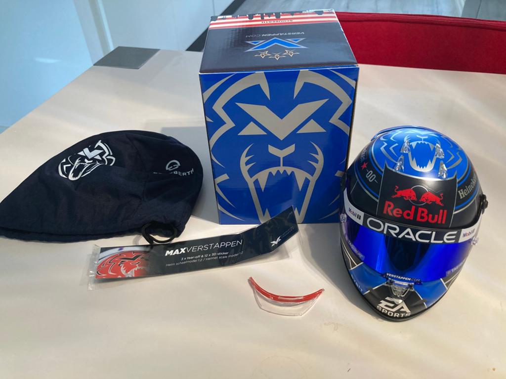 Max Verstappen helm 1/2 usa grands prix 2024, Verzamelen, Ophalen of Verzenden, Nieuw, Formule 1