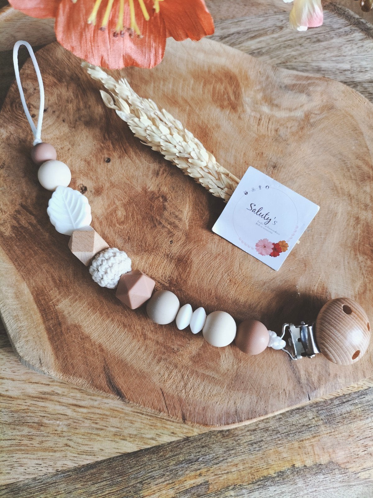 Nieuw • Speenkoord bruin/beige/blad • Kraamcadeau, Kraamcadeau, Salutys kinder- en kraamcadeaus, Nieuw, Ophalen of Verzenden