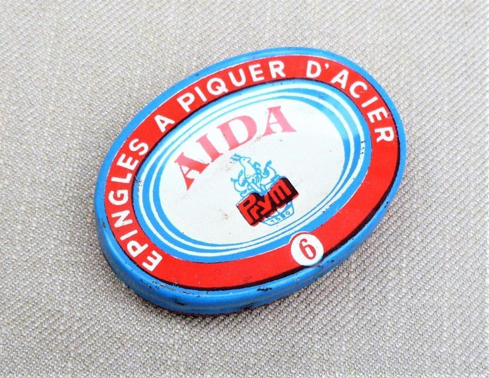 Blikje (leeg!). Aida epingles a piquer d acier nr 6(Naalden), Ophalen of Verzenden, Gebruikt, Overige