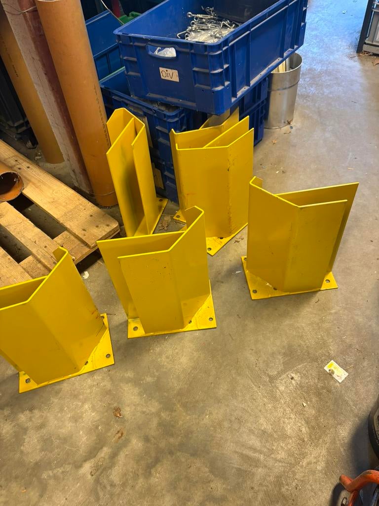 8 stuks aanrijd beveiliging, Ophalen, Doos, 60 cm of meer, Minder dan 35 cm