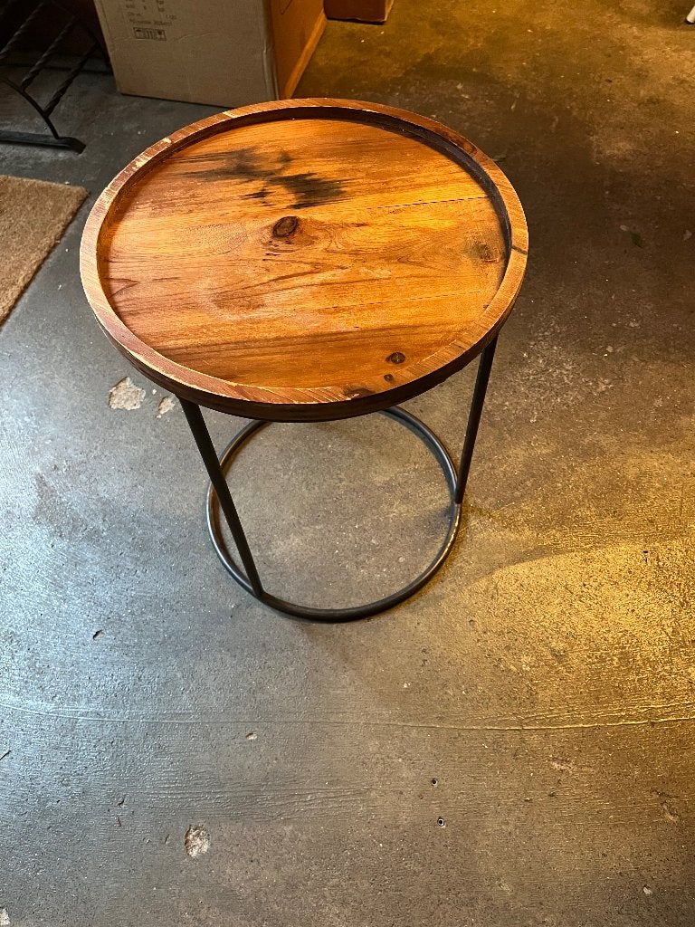 Bijzettafeltje, Minder dan 55 cm, Gebruikt, Rond, Industrieel