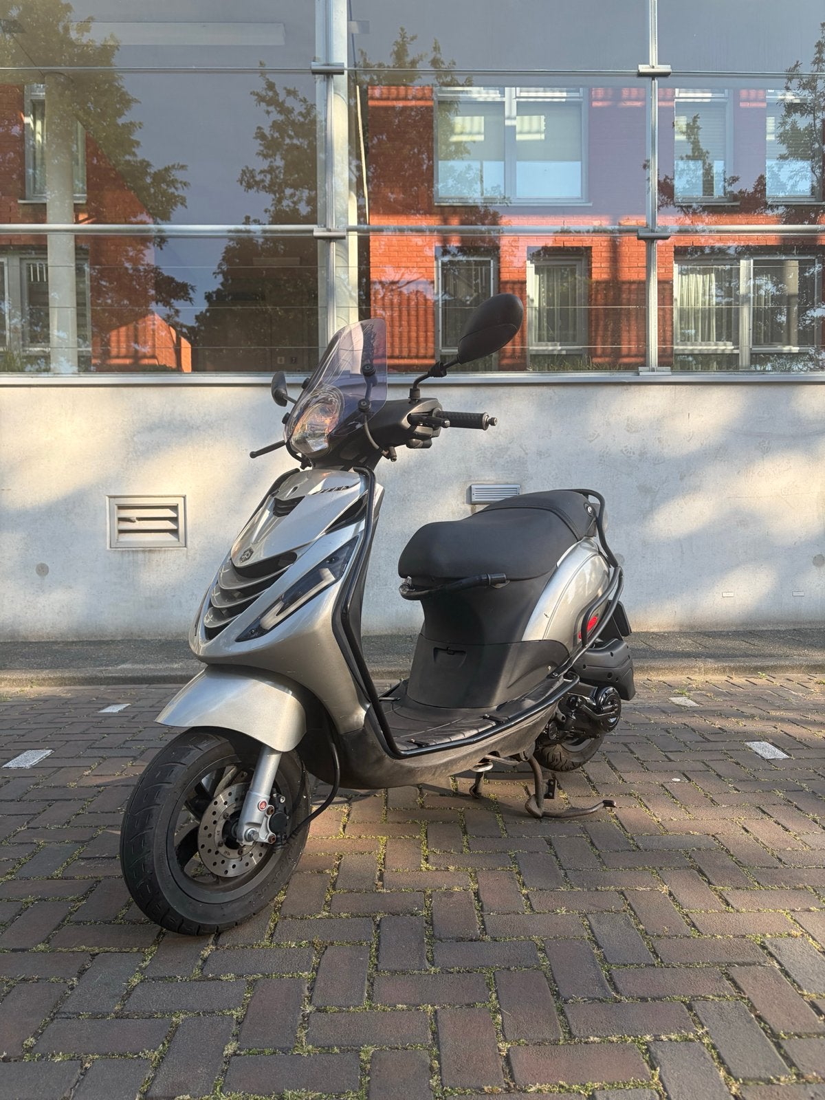 Piaggio Zip Scooter - full option, Ophalen of Verzenden, Gebruikt, Benzine