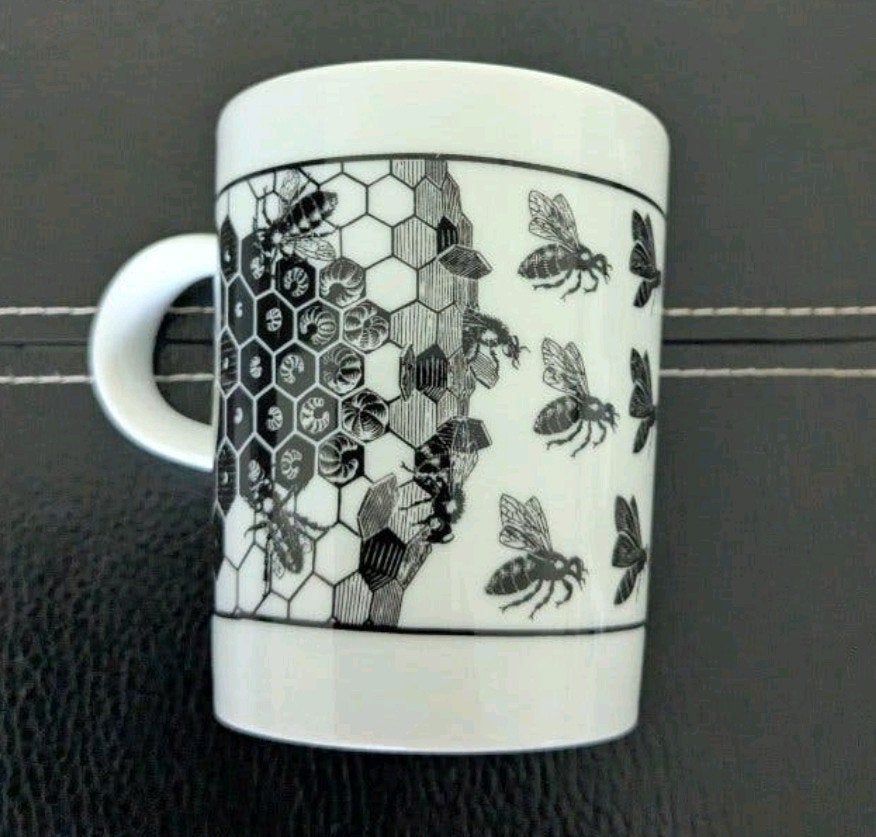 GEZOCHT bekers mokken koffiebeker bij bijtje bijen zwart wit, Huis en Inrichting, Ophalen of Verzenden