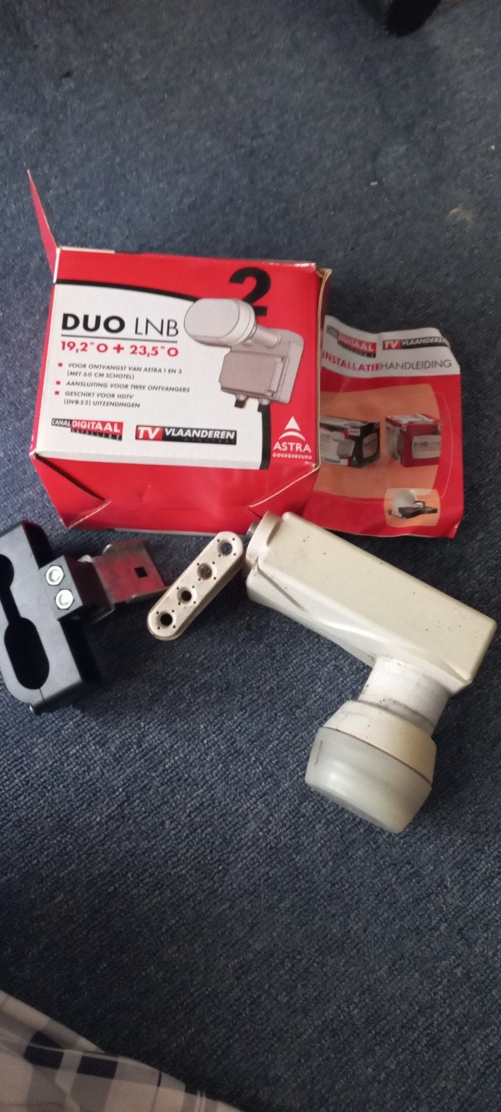 Duo LNB voor Astra 19,2 en 23,5 - Canal Digitaal, Ophalen, Gebruikt, (Schotel)antenne, Overige merken