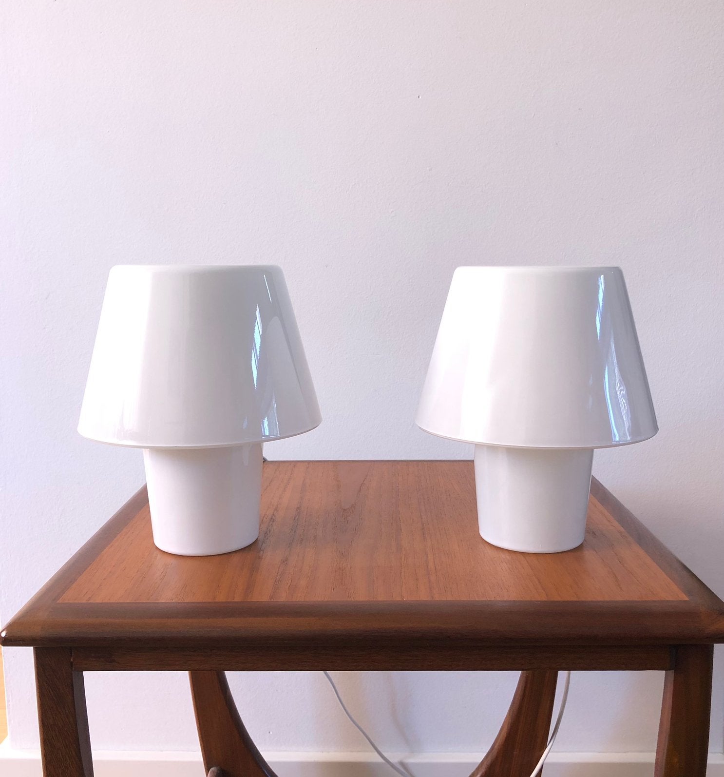 2 X Vintage Ikea Gavik tafellamp | Wit | B1101 | jaren 90, Huis en Inrichting, Minimalistisch, Wit, Ophalen of Verzenden, Zo goed als nieuw