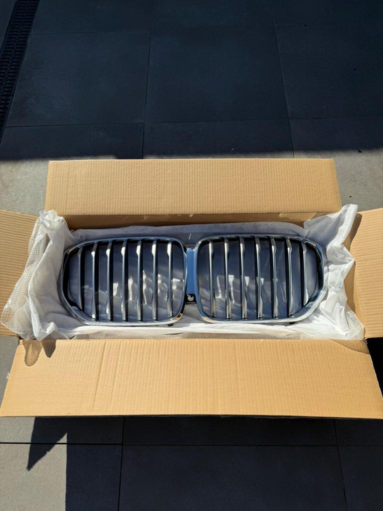 BMW X5 Chromen Nieren, Ophalen, Voor, Nieuw, Spatbord