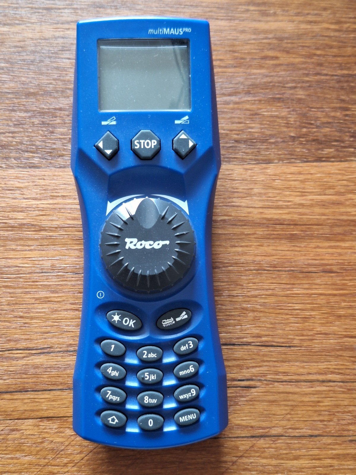 Roco 10830 multiZentrale pro met accessoires, Hobby en Vrije tijd, Modeltreinen | H0, Ophalen of Verzenden