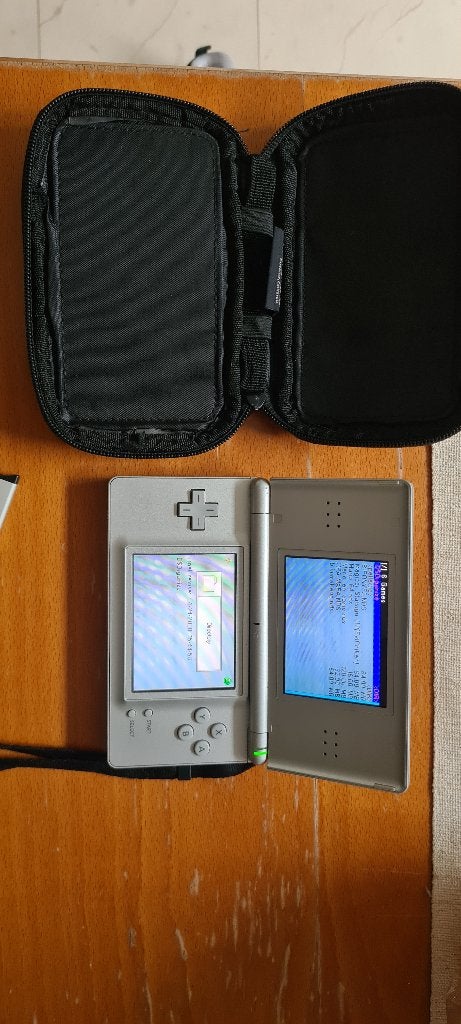 Nintendo ds lite, Spelcomputers en Games, Met games, Ophalen of Verzenden, Zo goed als nieuw, Zilver