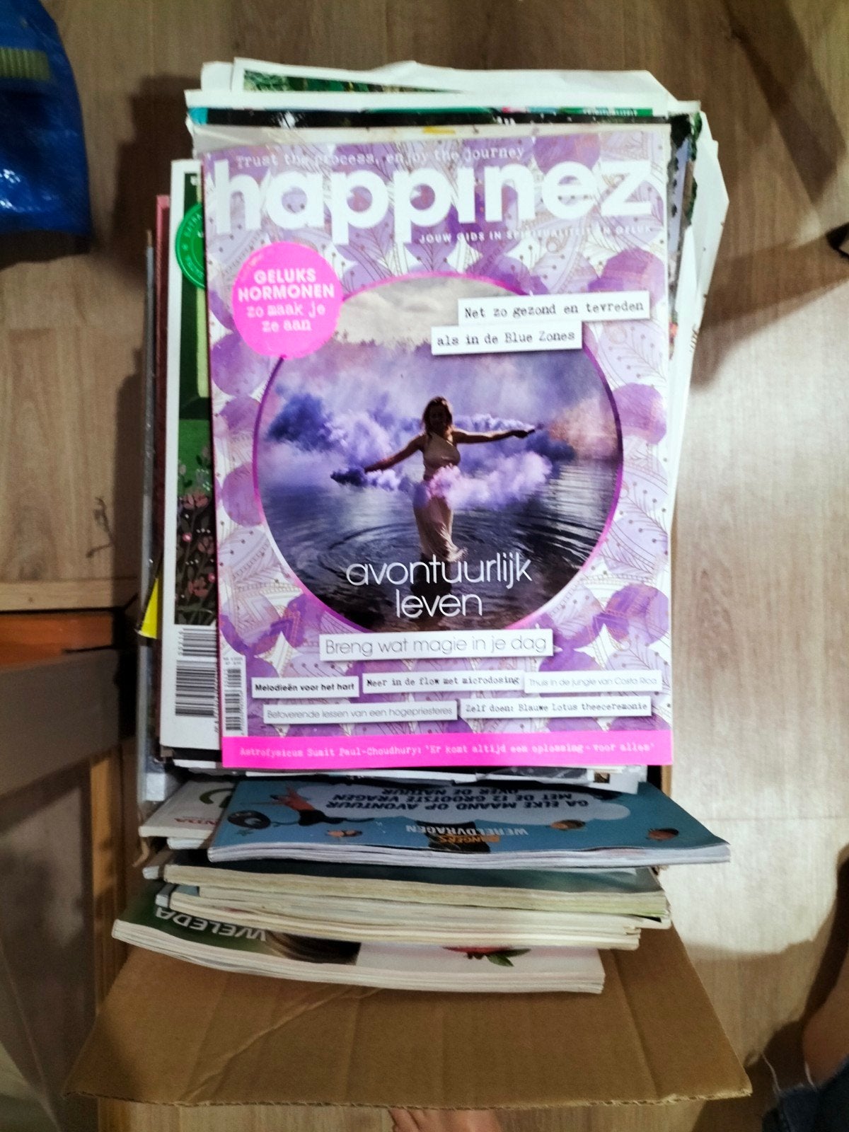Veel Happinez en andere tijdschriften - diverse nummers, Ophalen, Gelezen, Overige typen