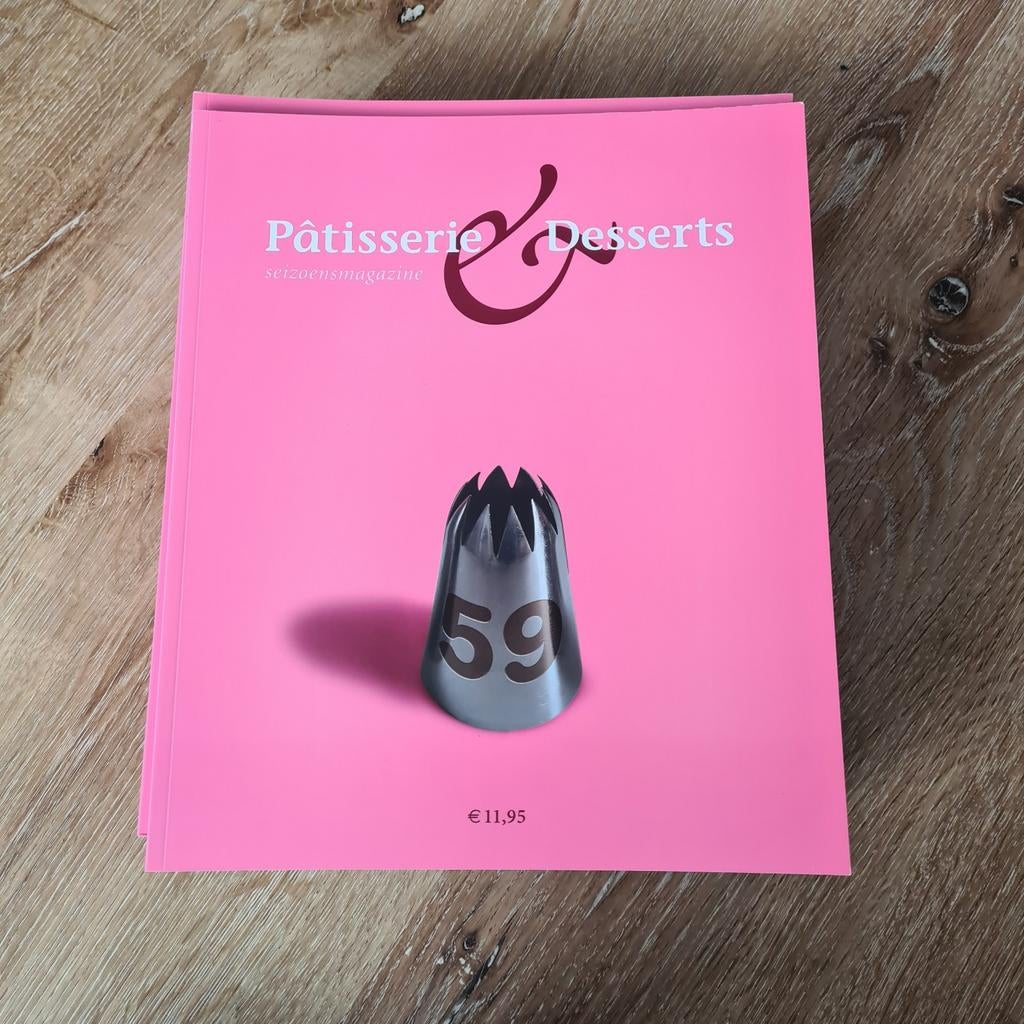 Patisserie & desserts tijdschriften, Boeken, Ophalen of Verzenden, Zo goed als nieuw, Mode algemeen