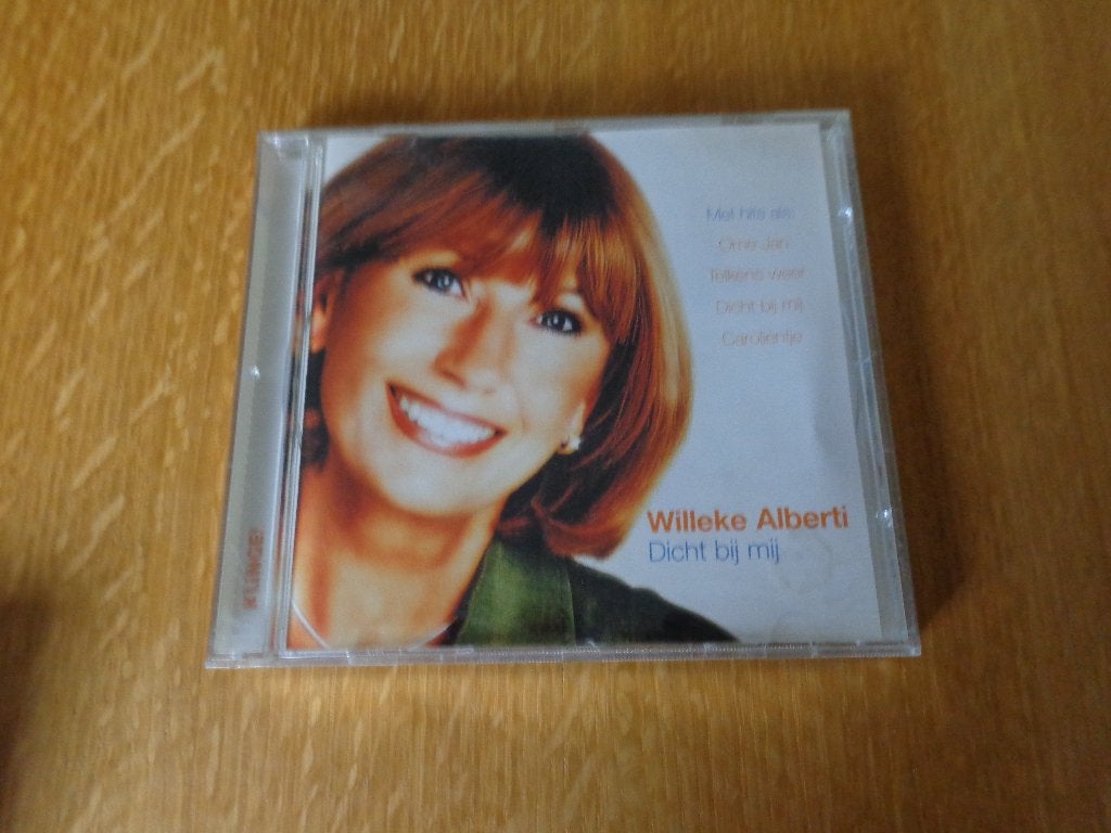Willeke Alberti Dicht bij mij, Ophalen of Verzenden, Zo goed als nieuw, Levenslied of Smartlap