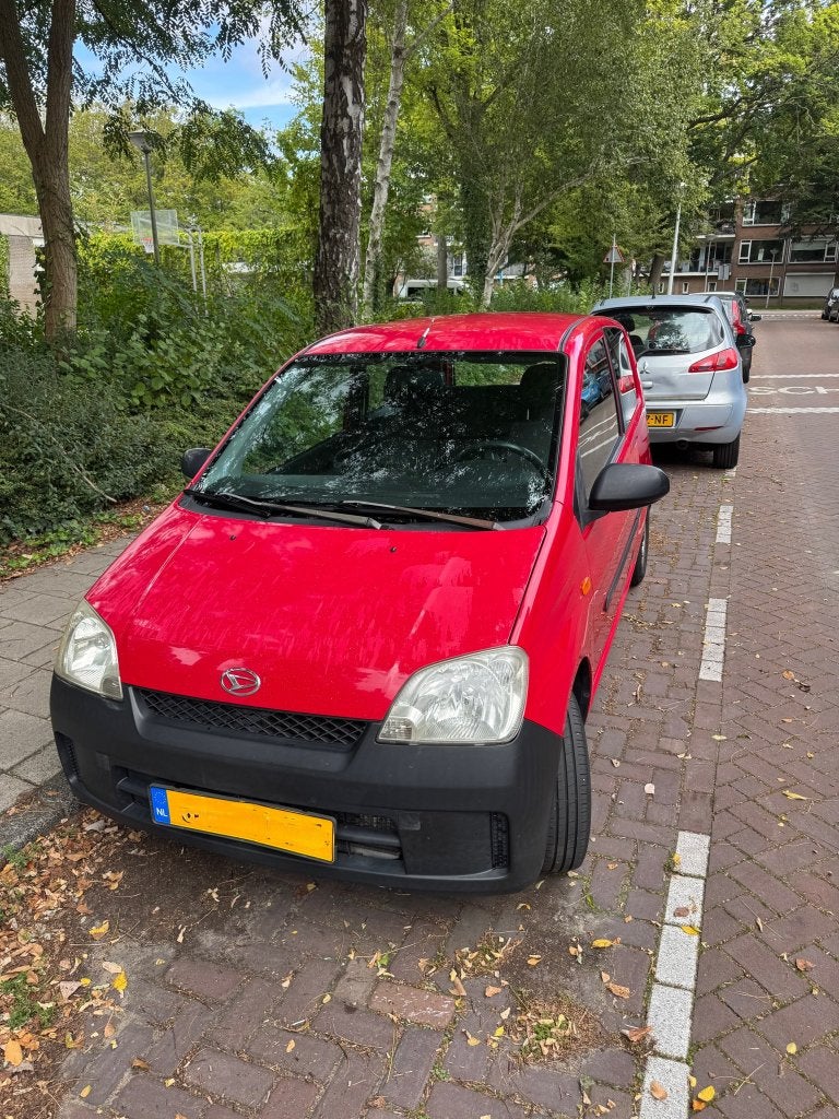 Daihatsu Cuore 1.0 Osaka 3D 2005 Rood | APK tot 21-11-2027, Auto's, Voorwielaandrijving, 600 kg, 18 €/maand, Cuore