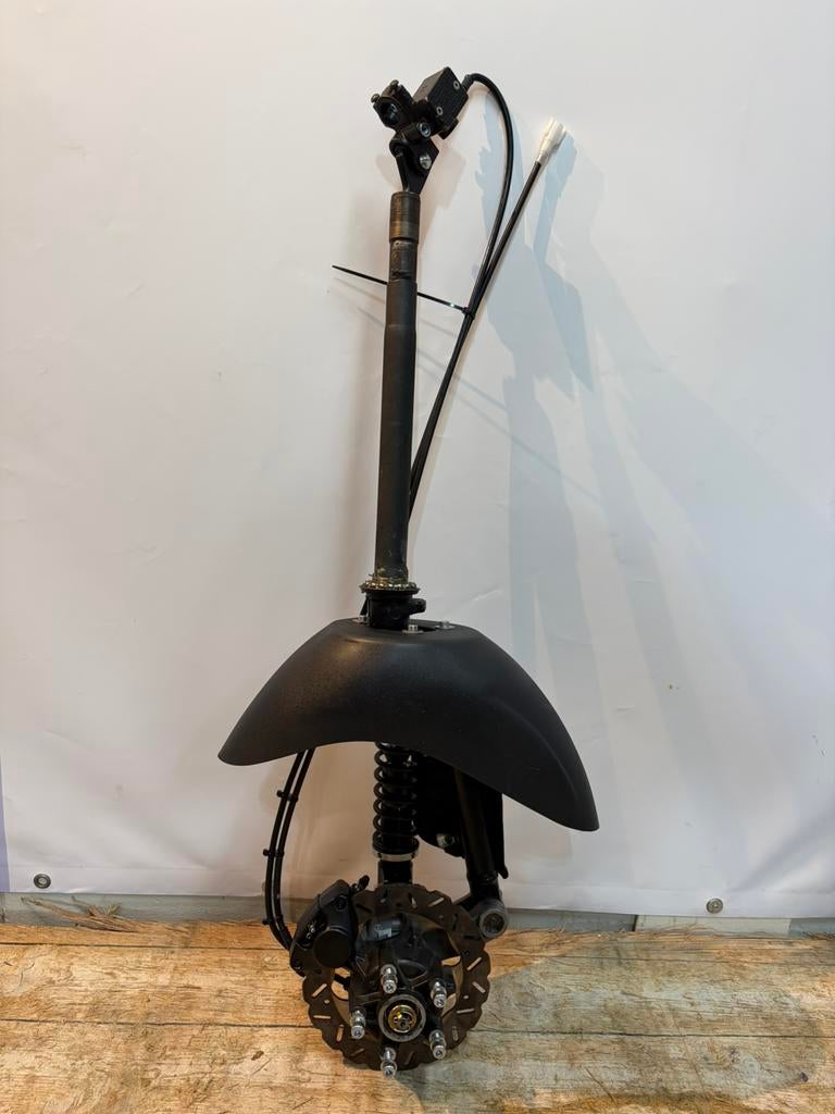 Piaggio zip 2000 sp voorvork monovork, Fietsen en Brommers, Ophalen, Piaggio, Overige typen, Info@vlcustomscooters.nl