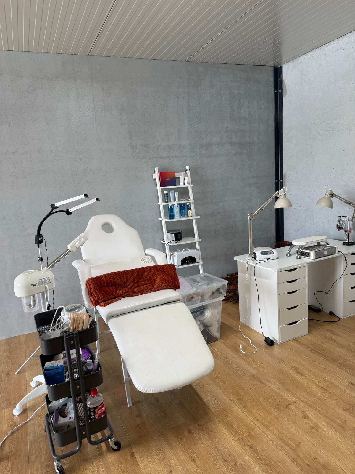 Complete Beautysalon /schoonheidsalon, Ophalen