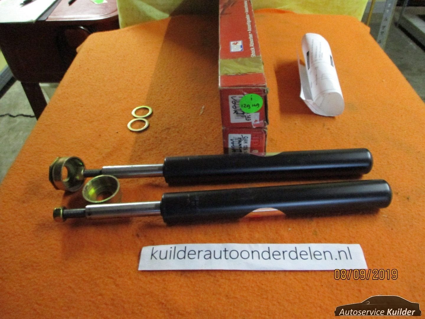 Nieuw set schokdempers voorz VW Passat 35L QH, -, Volkswagen, -, Nieuw