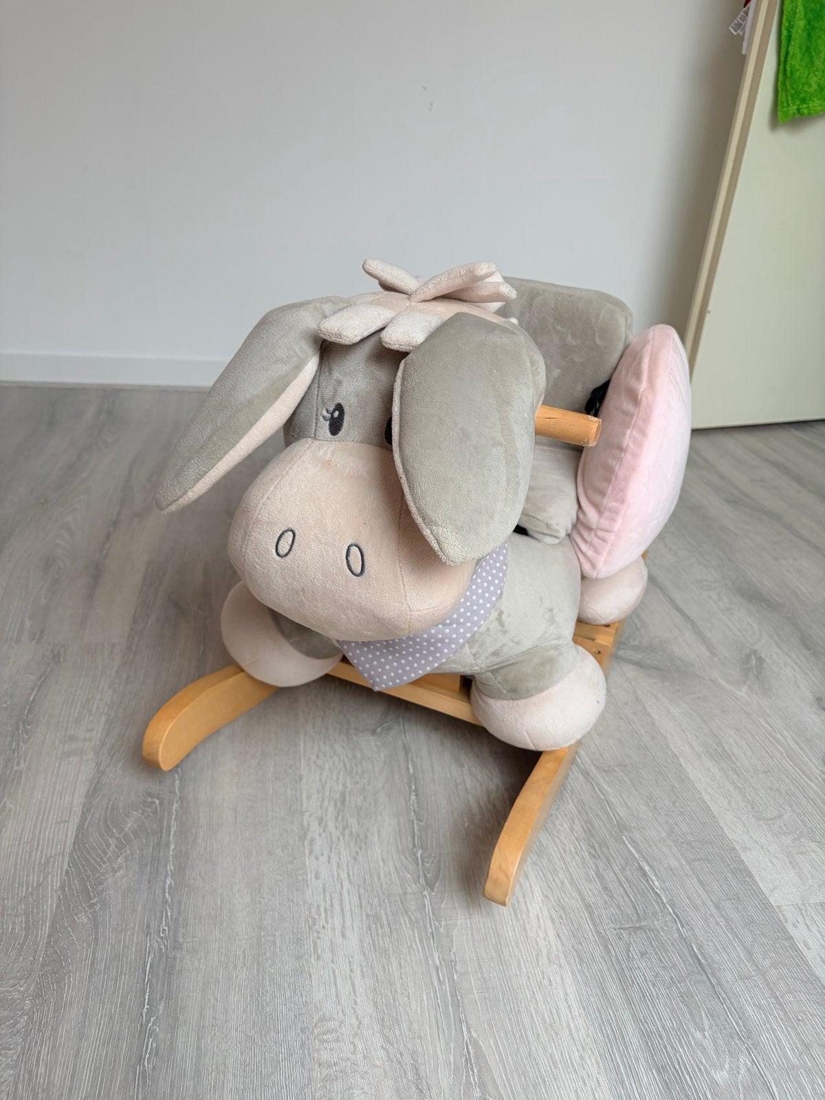 Nattou baby hobbelpaardje ezel, Kinderen en Baby's, Ophalen, Gebruikt, Overige typen