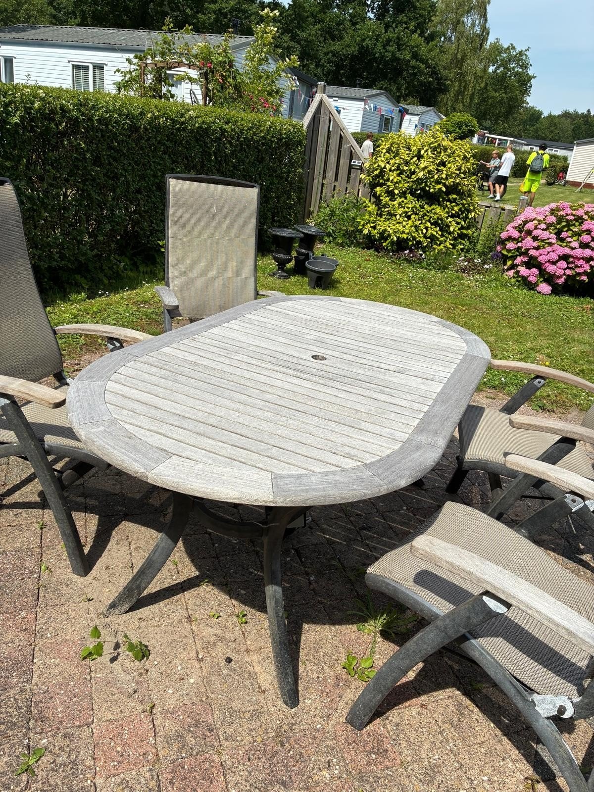 Ovale tuinset met 4 stoelen - Gebruikt, opknapper, Tuin en Terras, Tuinsets en Loungesets, Ophalen, 4 zitplaatsen, Gebruikt, Tuinset