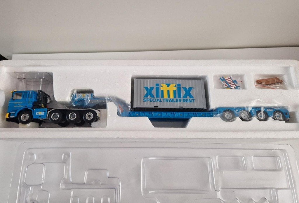 WSI FTF Xiffix met Nooteboom dieplader nieuw in doos, Ophalen of Verzenden, Nieuw, Bus of Vrachtwagen, Wsi