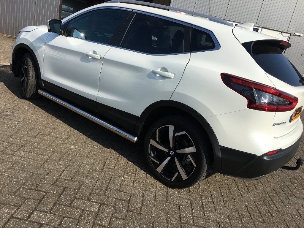 Nissan Qashqai Sidebars rechte buis, Niet ingevuld, Niet ingevuld, Niet ingevuld