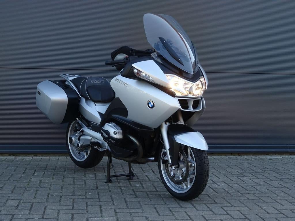 BMW R 1200 RT 2007 R1200RT zilver weinig KM nette staat, Motoren, 2 cilinders, Motorrijbewijs A, Bedrijf, Meer dan 35 kW