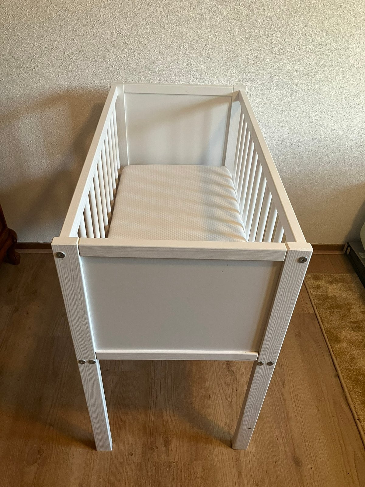 Wit wiegje eventueel als cosleeper, Kinderen en Baby's, Babywiegjes en Ledikanten, Ophalen, Zo goed als nieuw, Wieg