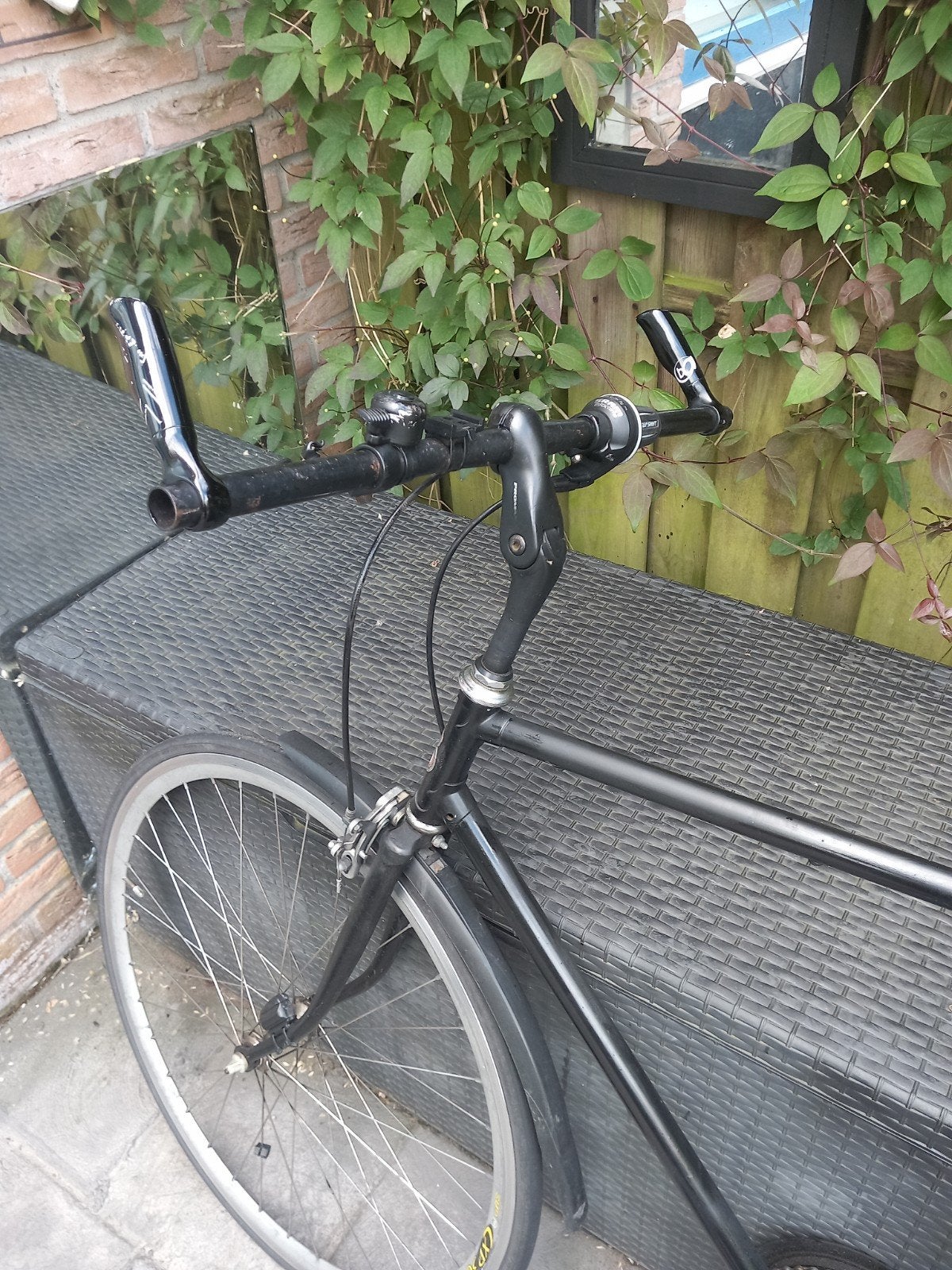 Zwarte sportfiets, framemaat 53/56, remkabel defect, 53 tot 57 cm, Ophalen, Gebruikt