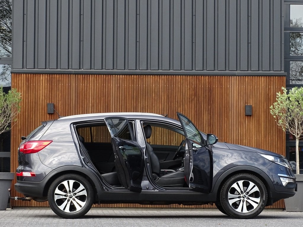 Kia Sportage 2.0 163PK automaat / Plus Pack / panoramadak /, Auto's, Gebruikt, 4 cilinders, 163 pk, 736 kg