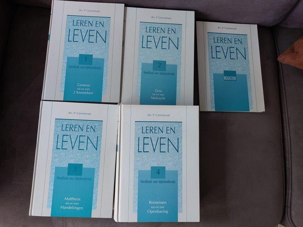 Leren en leven P. Cammeraat complete serie + register, Boeken, Godsdienst en Theologie, Ophalen of Verzenden, Zo goed als nieuw