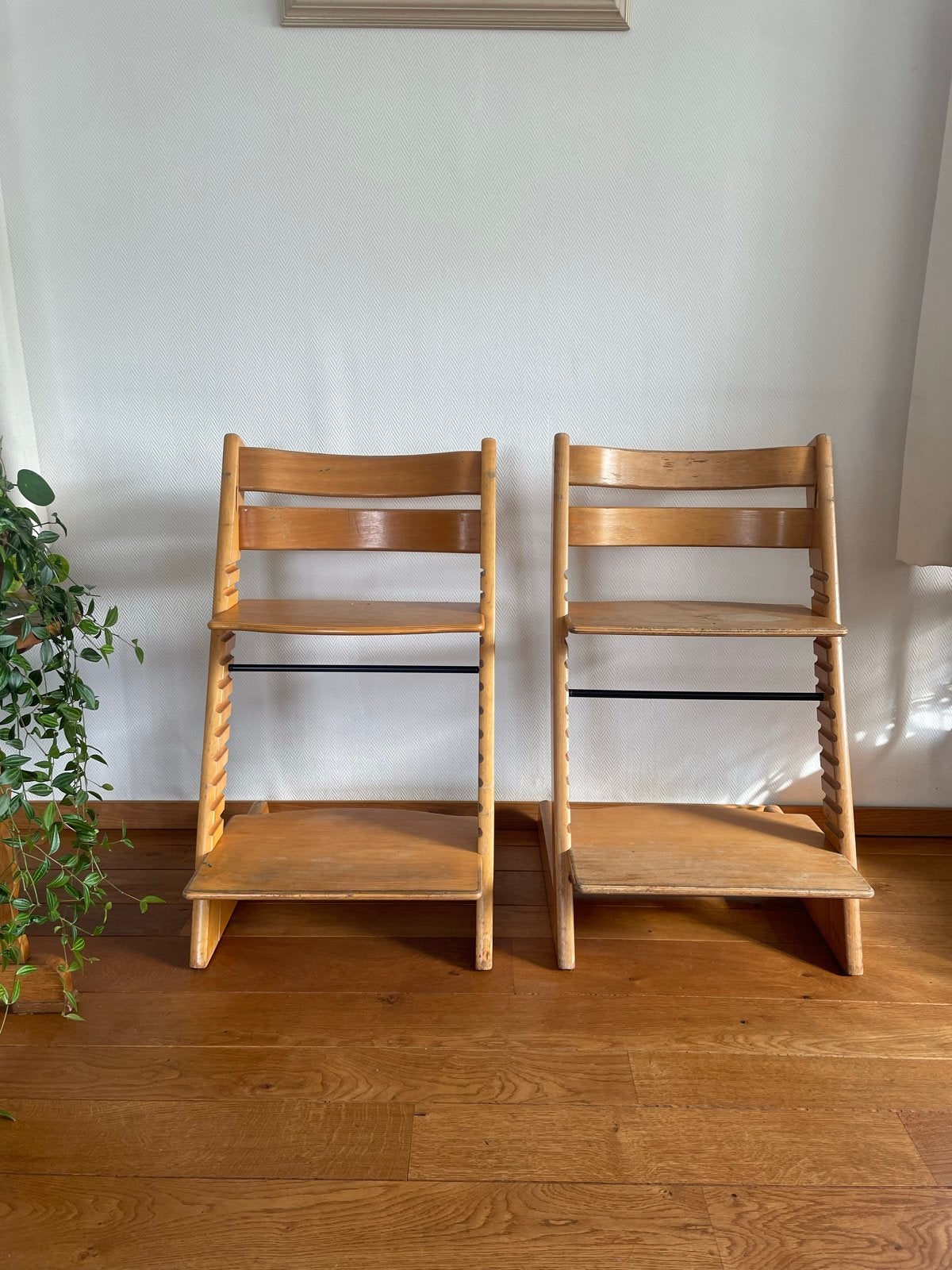 Twee Stokke Tripp Trapp (prijs per stuk, ook los te koop), Ophalen, Gebruikt, Meegroeistoel, Aanschuifbaar