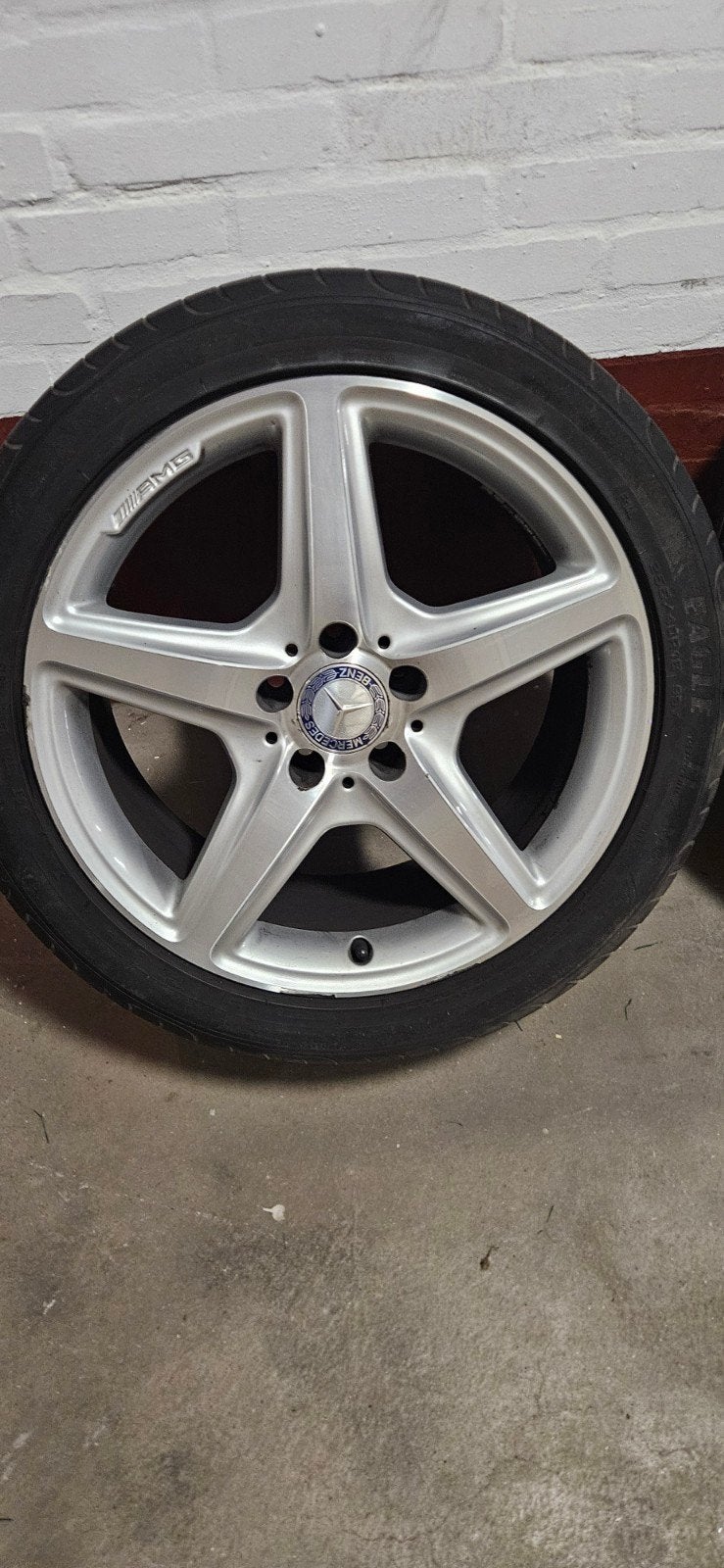 Mercedes-Benz AMG Velgen met Zomerbanden - 18 inch, Ophalen of Verzenden