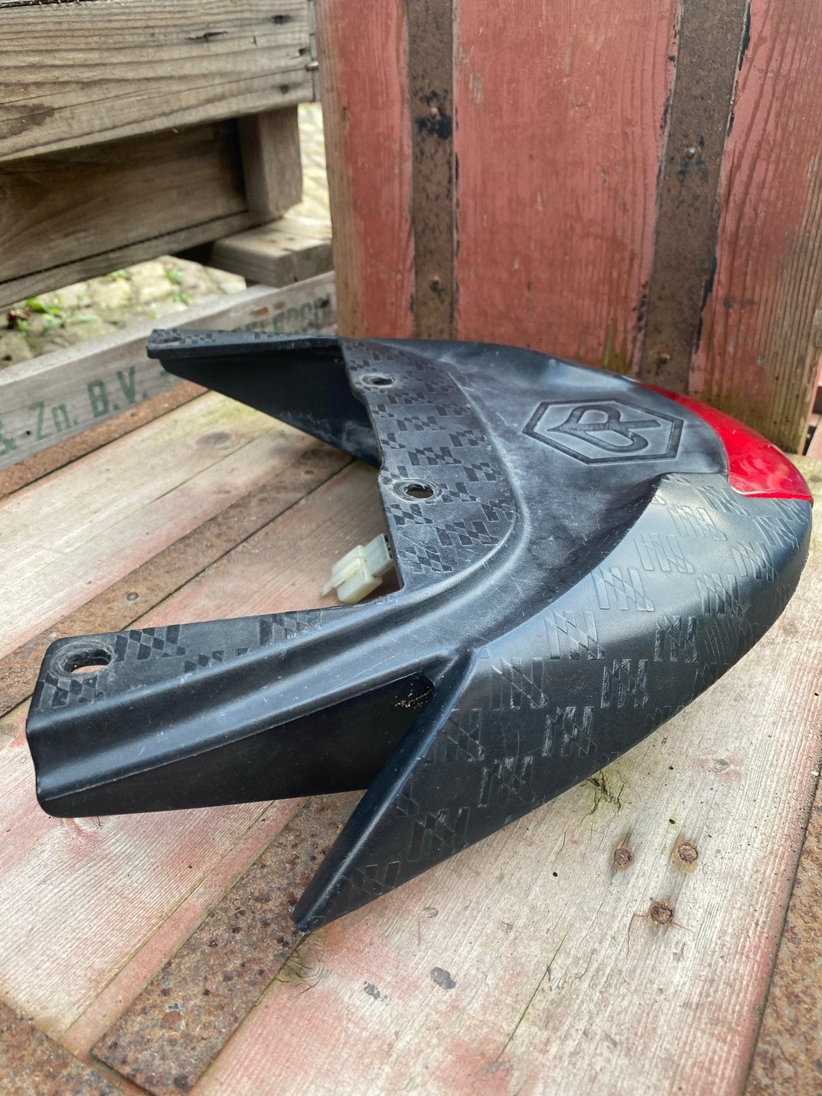 Piaggio Zip SP spoiler met Achterlicht - Gebruikt, Ophalen of Verzenden, Gebruikt, Kap, Piaggio