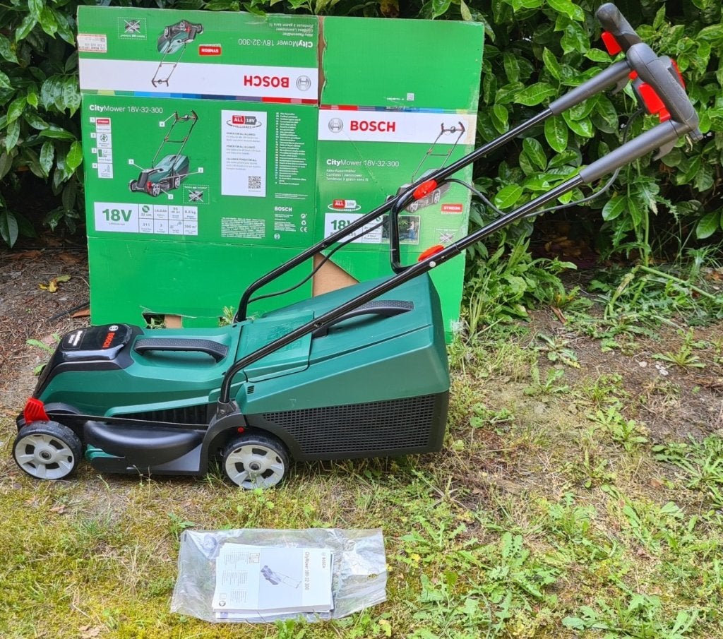 Bosch CityMower accu-grasmaaier, Tuin en Terras, Ophalen, Cirkelmaaier, Accu-grasmaaier, Zo goed als nieuw