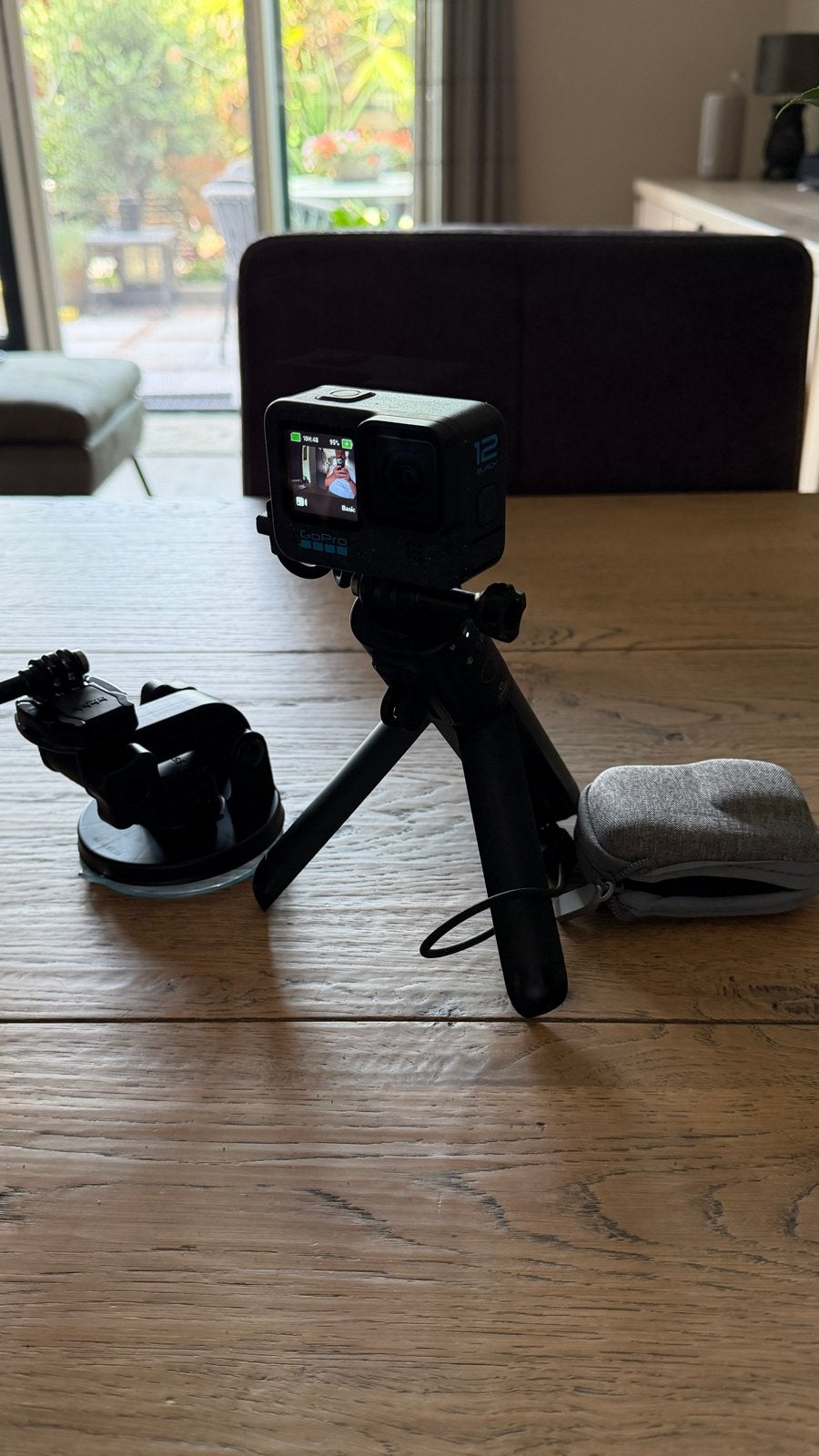 GoPro Hero 12 Black met acc. Volta, Suction Cup en Hoesje, Audio, Tv en Foto, Actiecamera's, Ophalen of Verzenden, Zo goed als nieuw