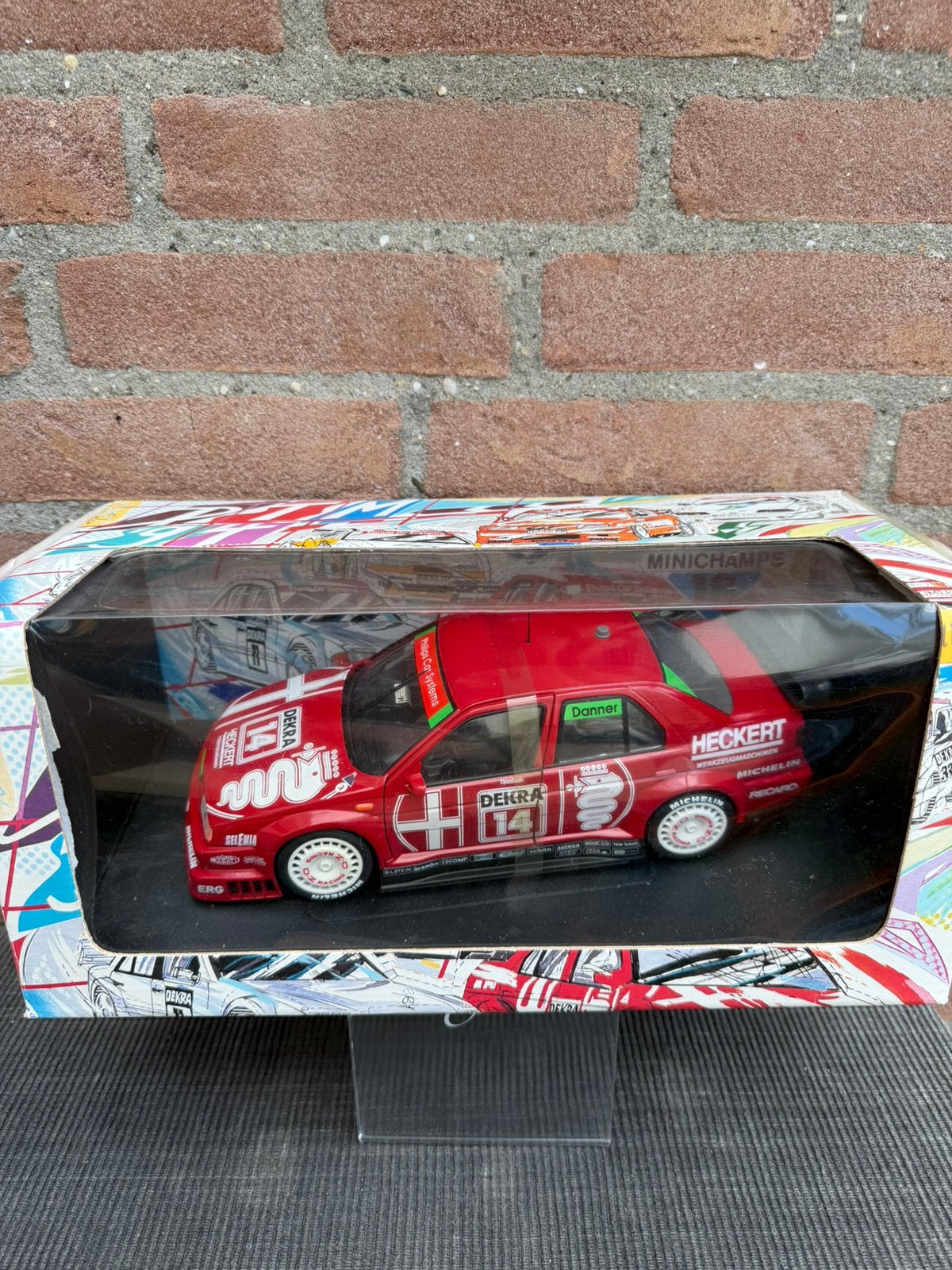 1:18 UT/Minichamps Alfa Romeo 155 V6 ti DTM #14 Danner..65,-, Ophalen of Verzenden, Zo goed als nieuw, Overige merken
