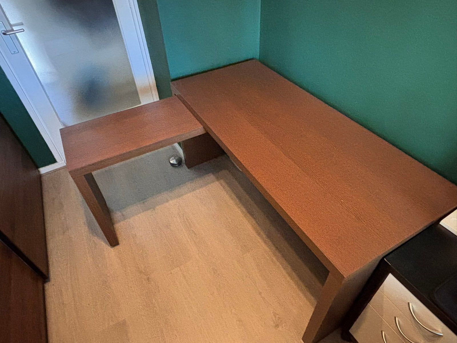 IKEA MALM Bureau bruin – uitschuifbaar werkblad – 151cm, Ophalen, Demontabel, Gebruikt, 65 cm