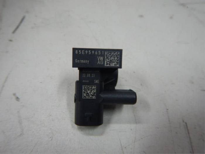 Voetganger Crash sensor Volkswagen Golf (22742357), Auto-onderdelen, Ophalen of Verzenden, Gebruikt