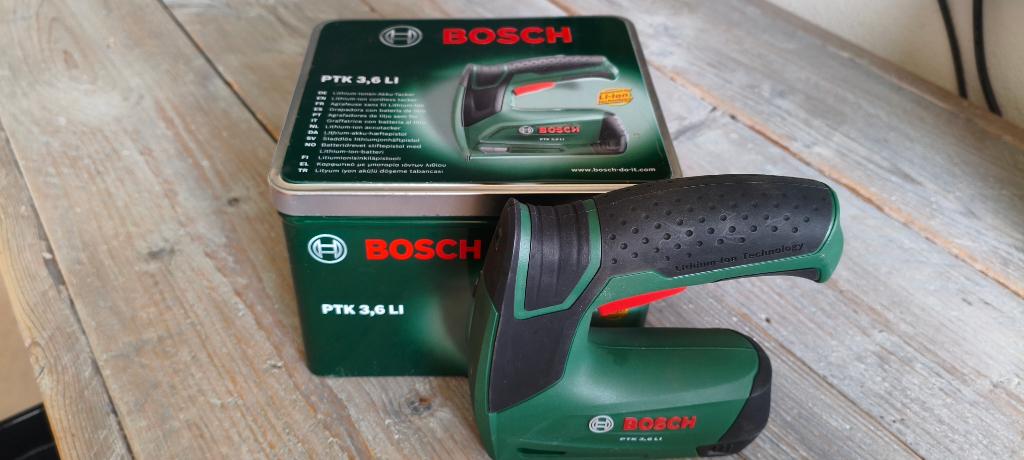 Bosch Accu nietmachine, Ophalen of Verzenden, Zo goed als nieuw