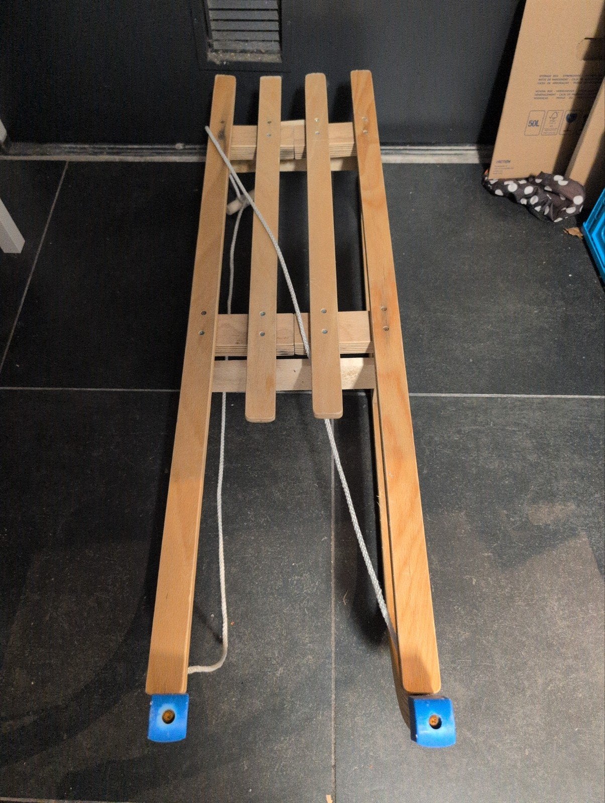 Gratis Houten slee met rugleuning, Ophalen, Rugleuning, Gebruikt, Hout