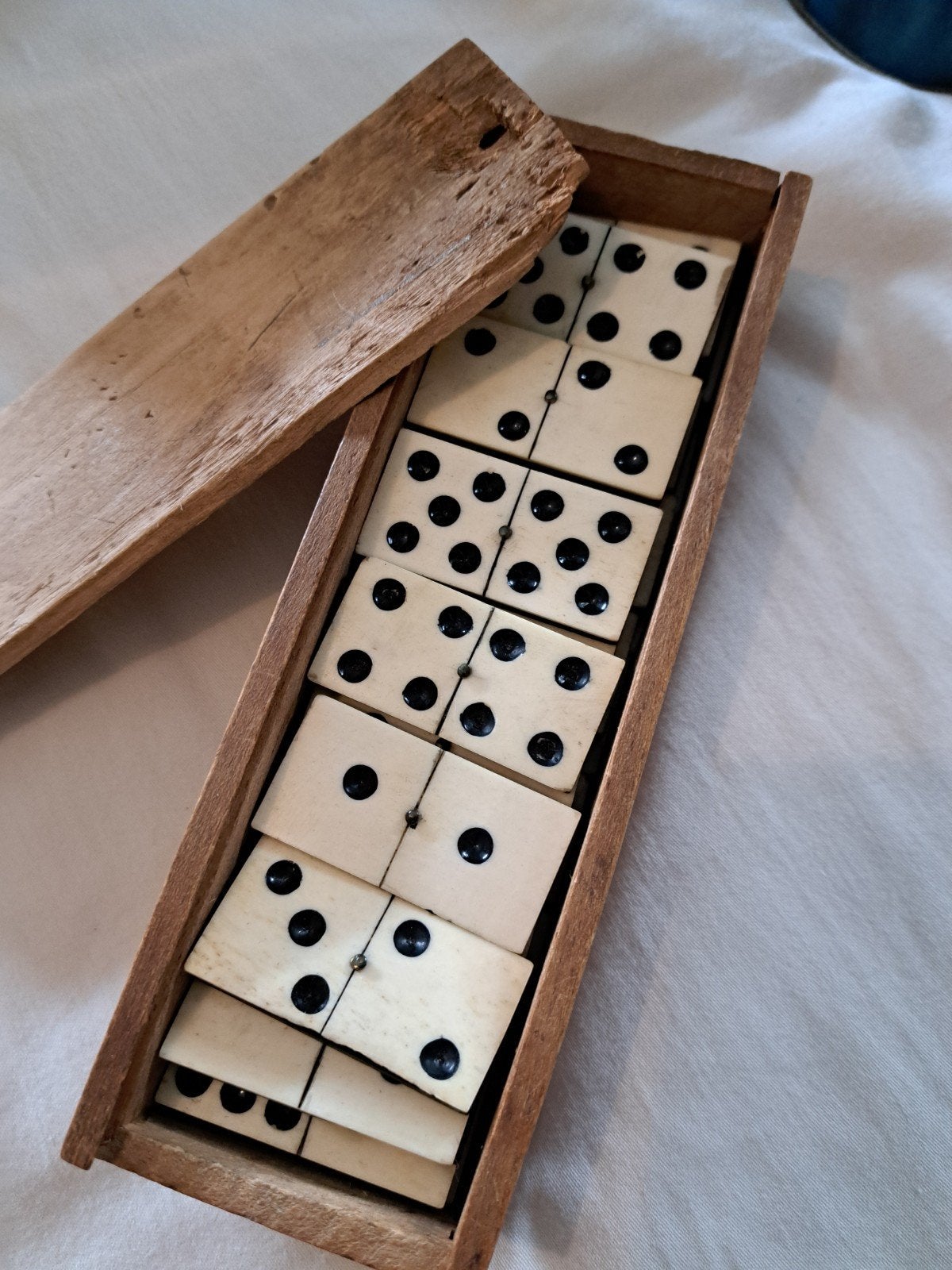 Oud domino spel in houten kistje, Ophalen of Verzenden, Gebruikt