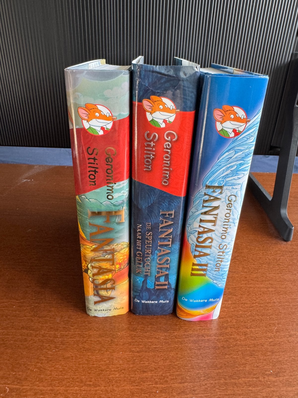 Geronimo Stilton Fantasia 1, 2 en 3, Boeken, Ophalen of Verzenden, Gelezen, Fictie algemeen