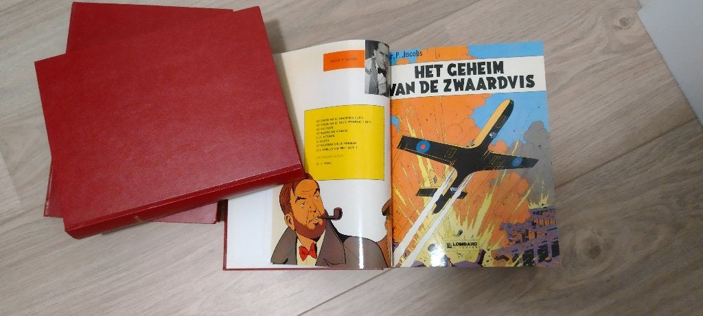 mooie collectie van ingebonden stripboeken te koop, Meerdere stripboeken, Ophalen of Verzenden, Zo goed als nieuw