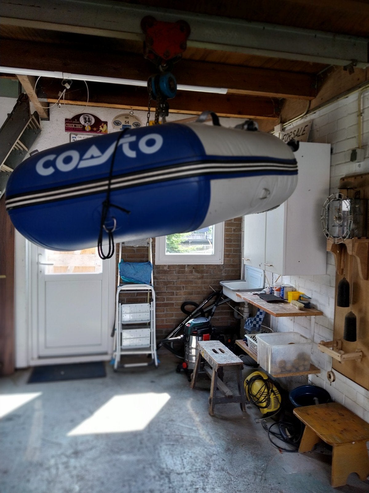Rubberboot compleet met alles, Ophalen