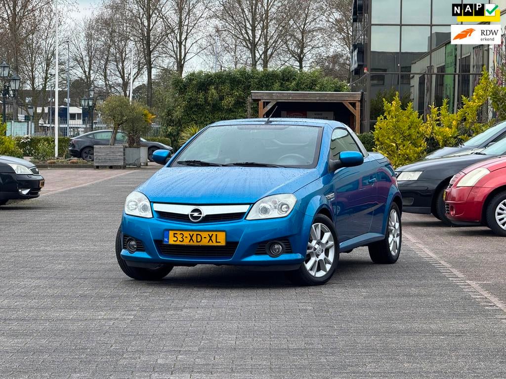Opel Tigra TwinTop 1.4-16V TwinTop | APK 14-04-2027 | Elektr, Auto's, Opel, Voorwielaandrijving, Stof, Gebruikt, Zwart