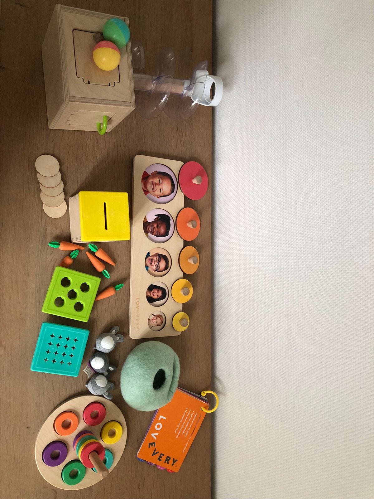 Lovevery box 13,14, 15 maanden (montessori), Ophalen, Zo goed als nieuw