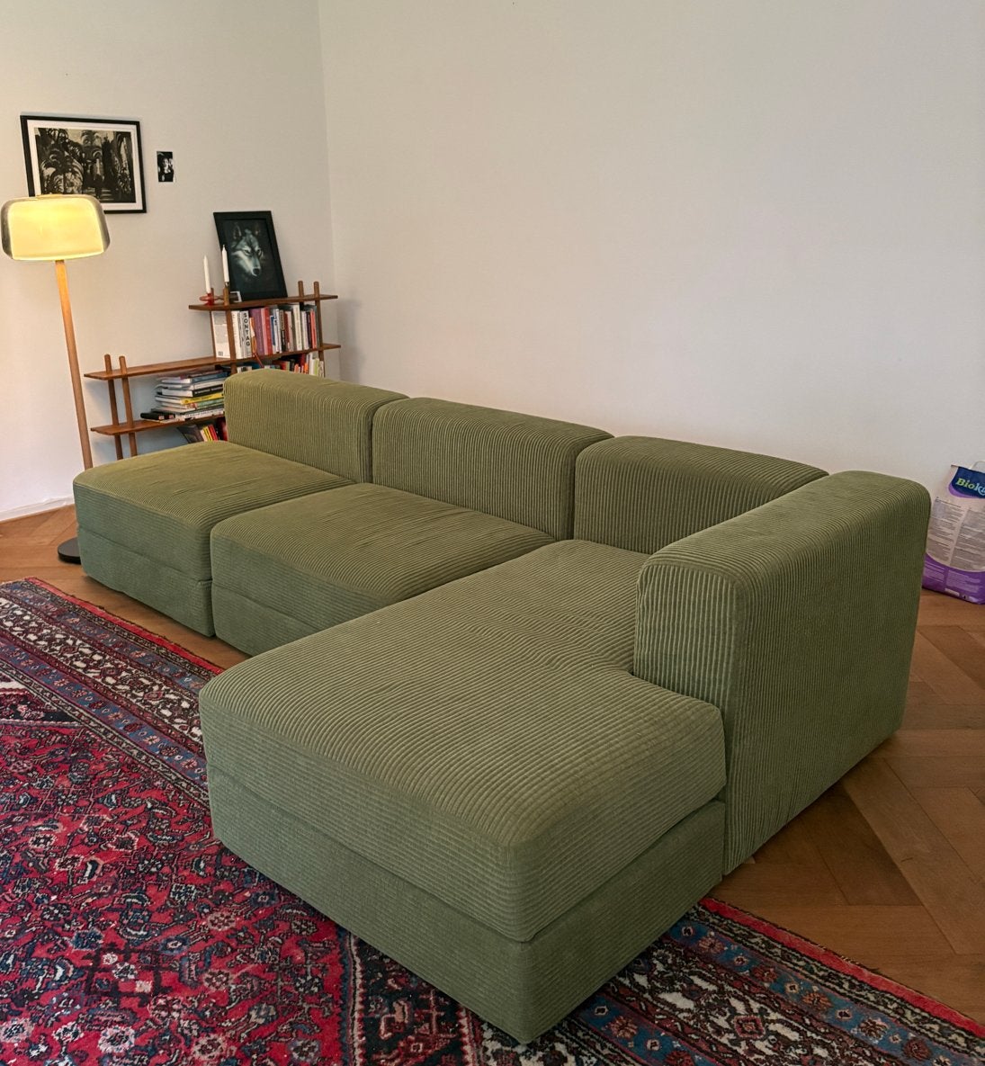 Comfortabele groene ribfluwelen hoekbank Jattebo Ikea, Ophalen, 100 tot 125 cm, Hoekbank, 300 cm of meer