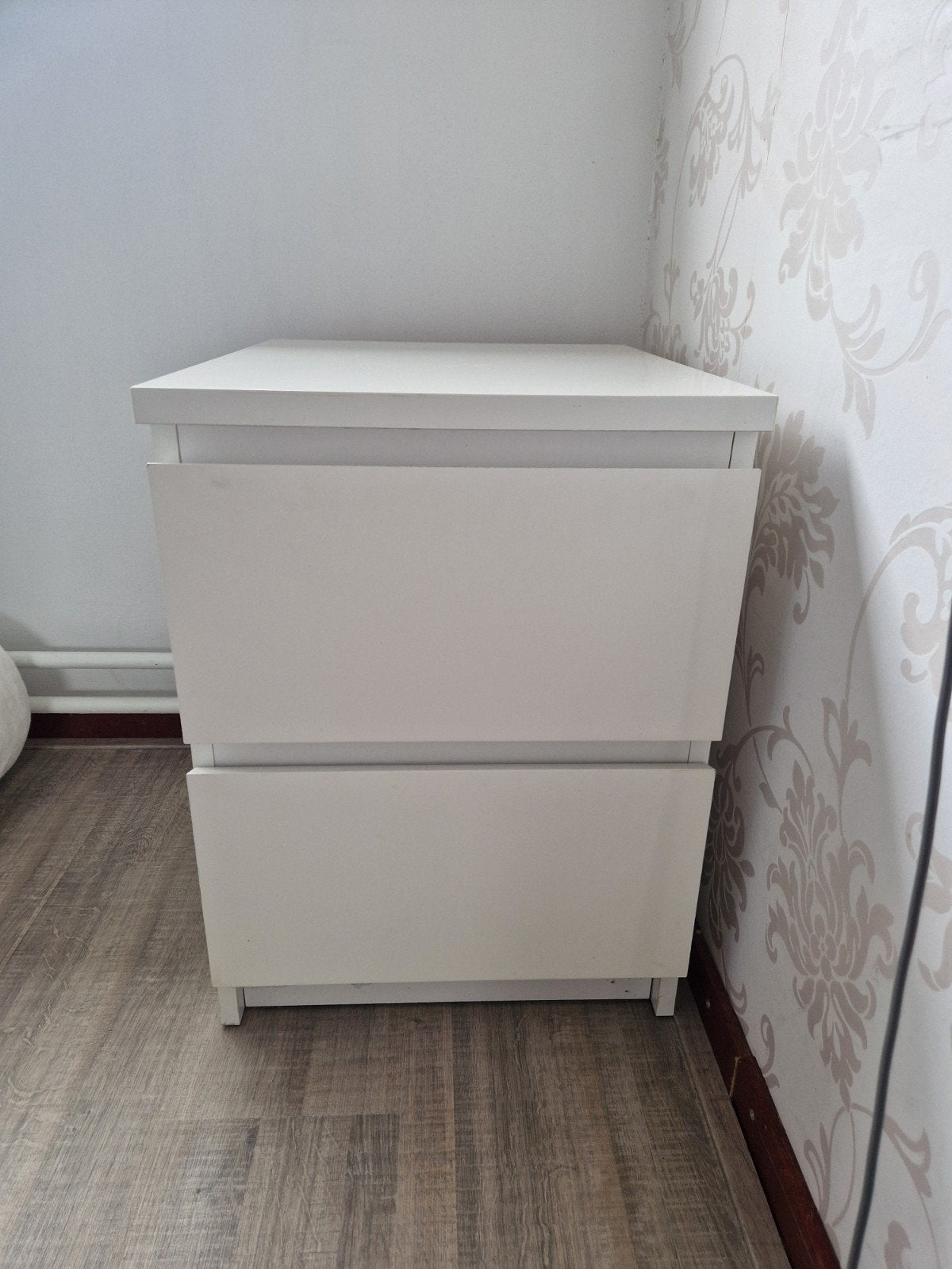 Wit ikea bed kastje, Ophalen, 50 tot 100 cm, Minder dan 50 cm, Minder dan 50 cm