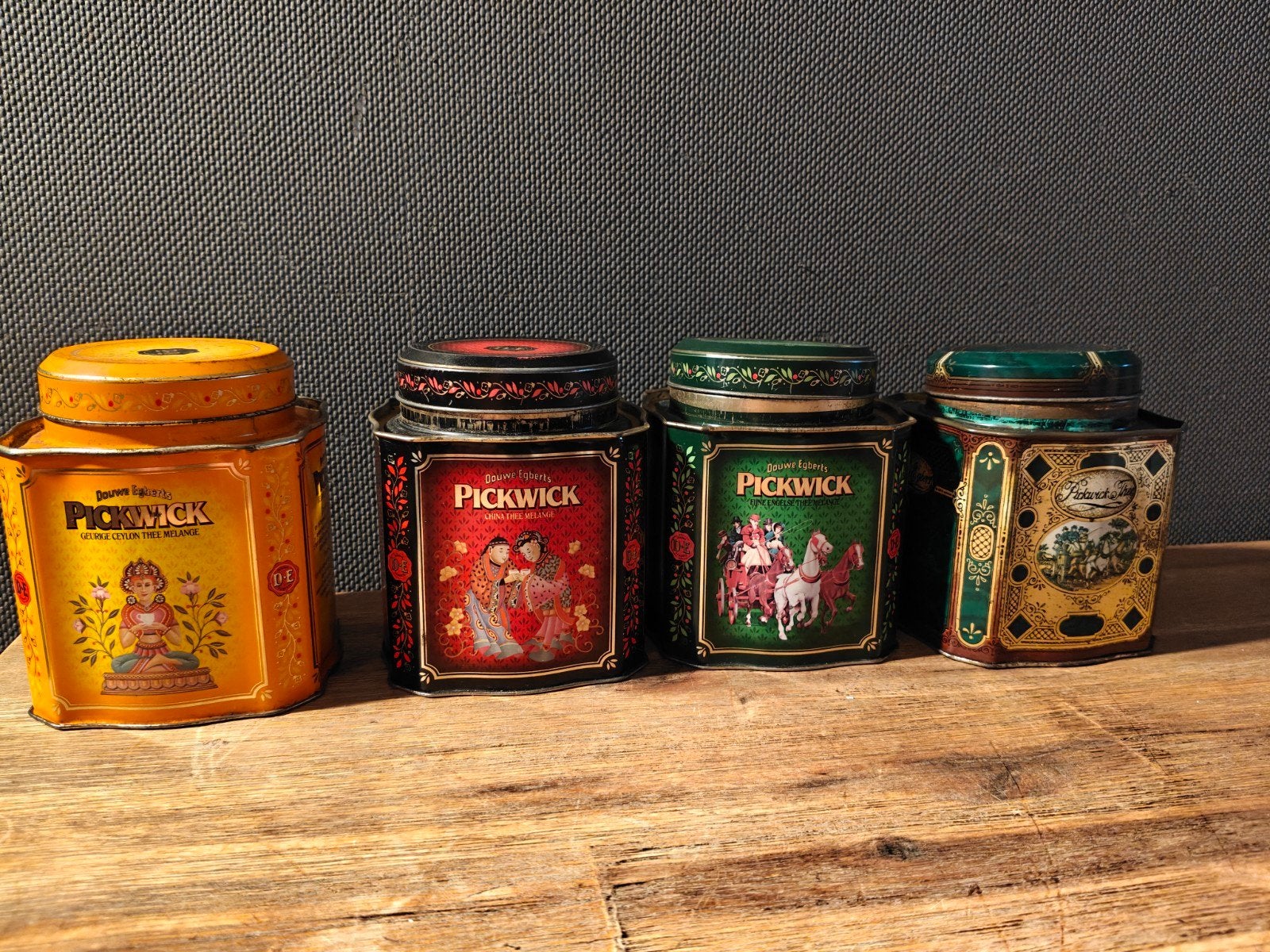 Set van 4 Vintage Pickwick Thee Blikken - Douwe Egberts, Ophalen of Verzenden