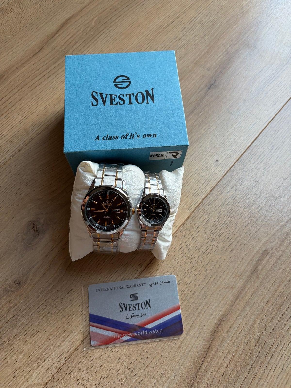 Nieuwe Sveston horlogeset - Heren en Dames horloge, Staal, Polshorloge, Nieuw, Ophalen